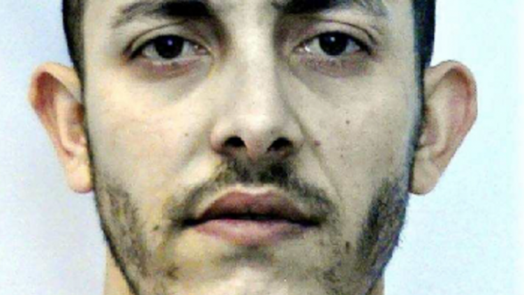 Hajtóvadászatot indítottak a Mercedest vezető Duka Sándor ellen, aki egy 25 éves nő halálát okozta Aszódnál