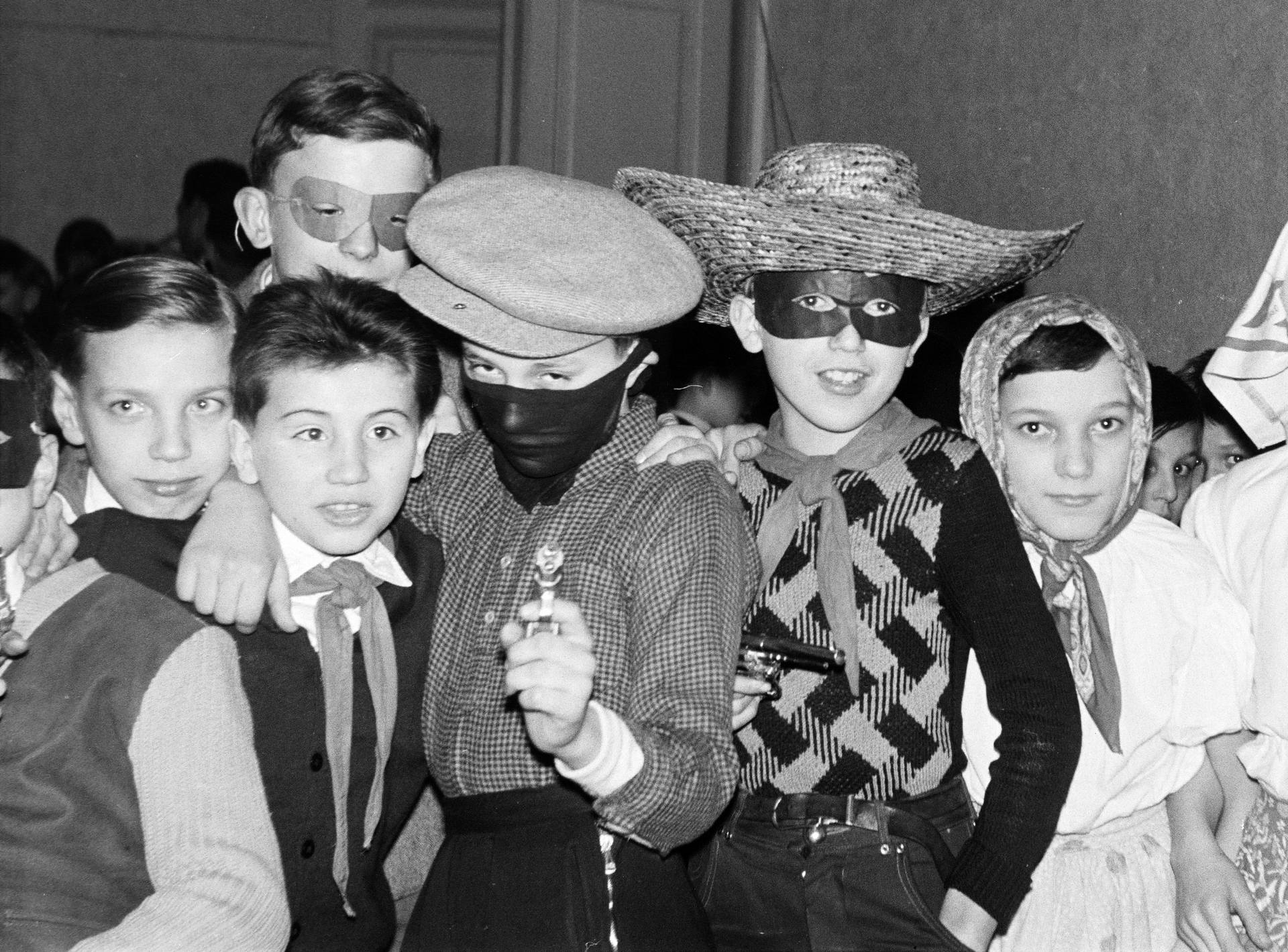 Képek mesélik el a világban szétszóródott polgári család történetét 20