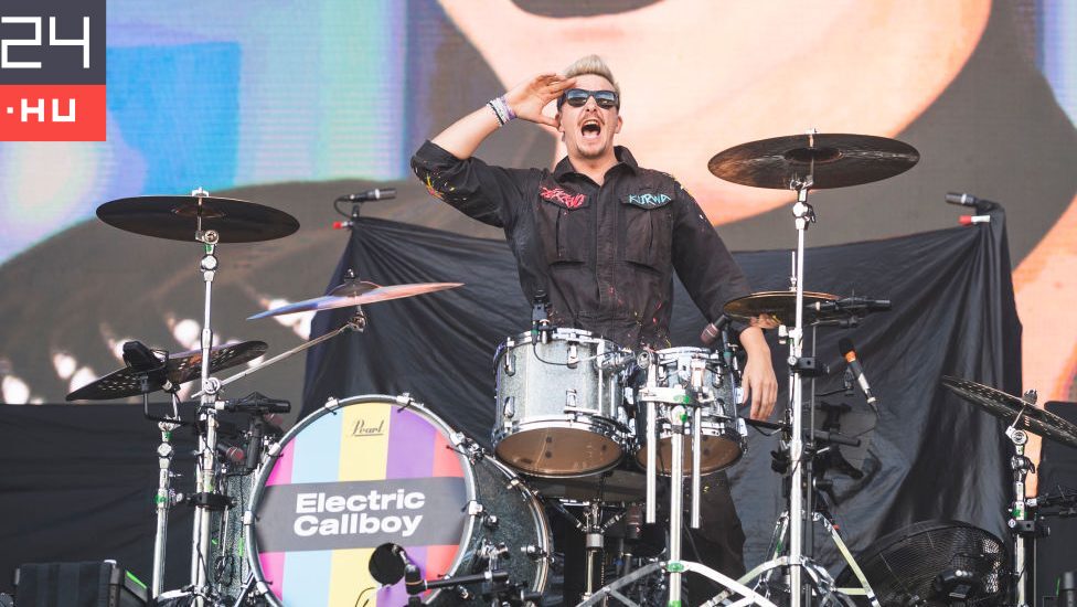 Az MVM DOME-nál csaptak le a román bandára, akik kizsebelték a rajongókat az Electric Callboy európai koncertjein