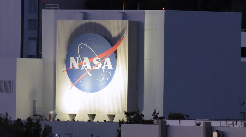 Úgy tűnik, tovább csúszik a következő holdra szállás