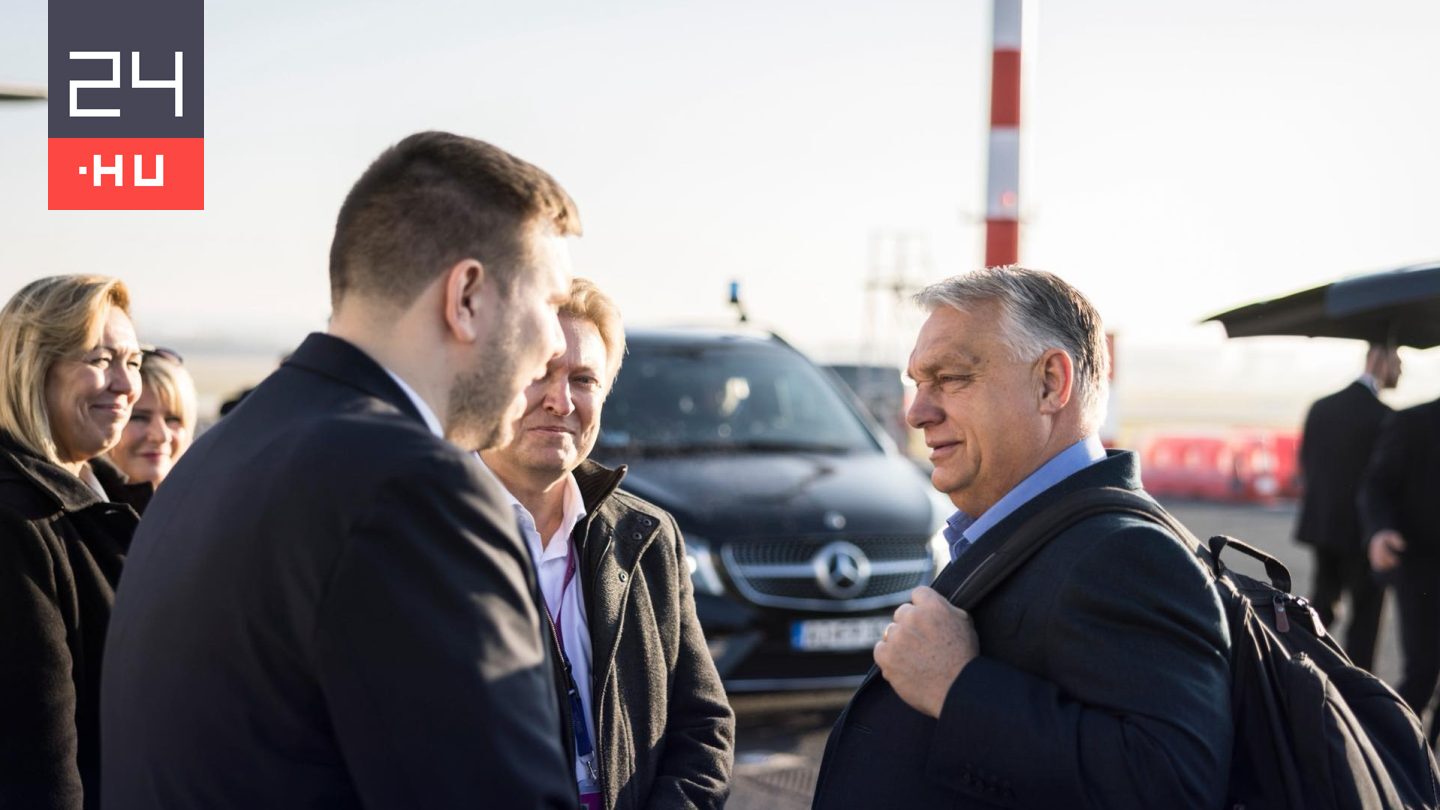 Elindult Orbánékkal a Wizz Air gépe a „legfontosabb washingtoni tárgyalásra”