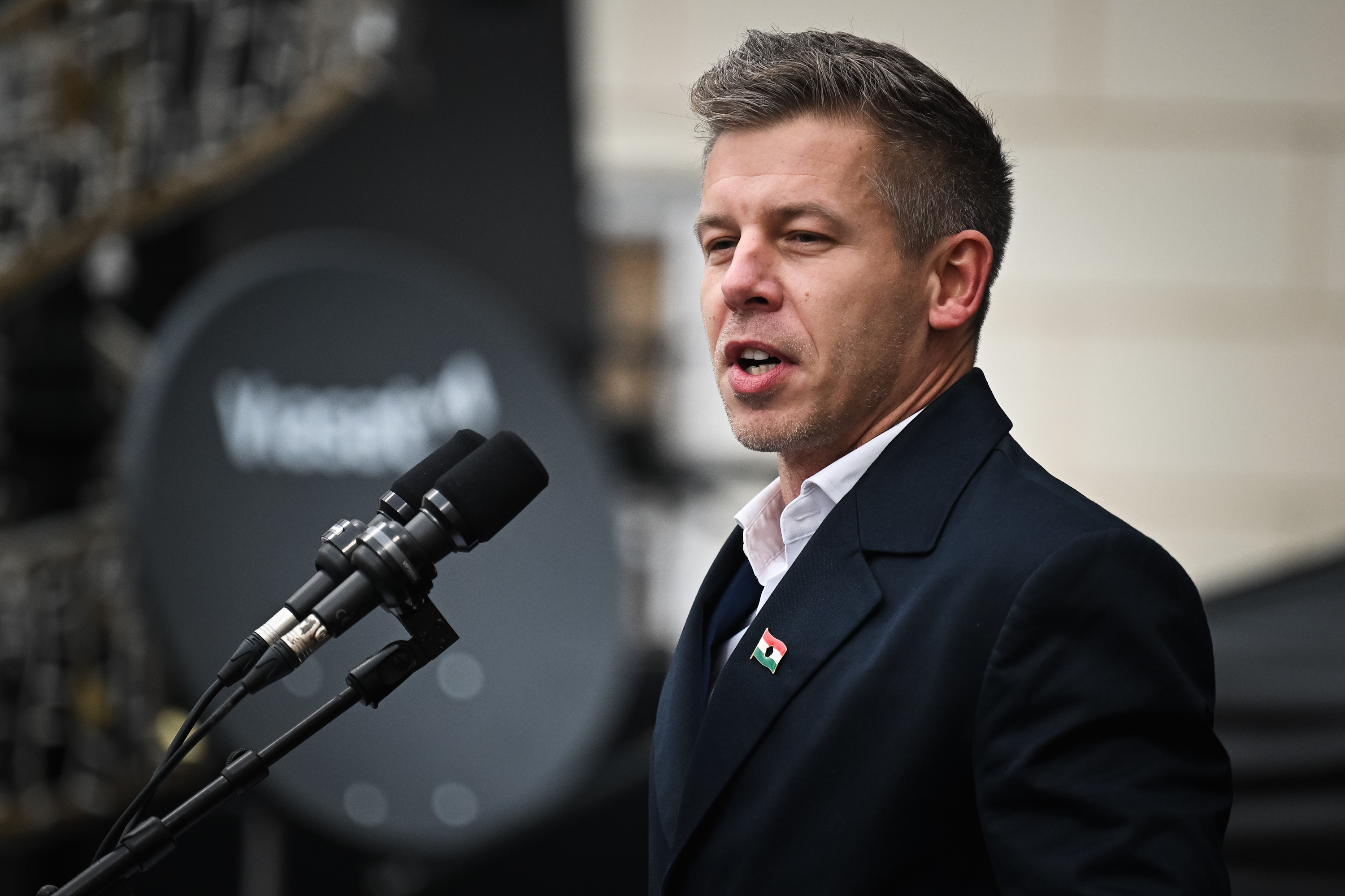 Magyar Péter: Tudom, hogy mi egy valódi miniszterelnök feladata, érzem a felelősség súlyát, készen állok a feladatra 1