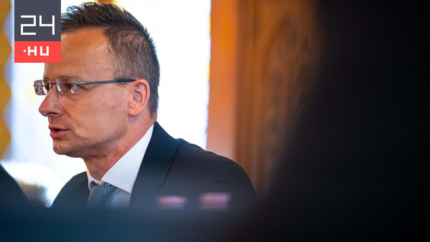 Szijjártó bejelentést tett a kínai vízummentességről