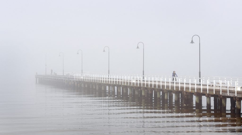Karácsonyi SUP-túrára indult két vakmerő ausztrál, 10 kilométeres sodródás után találták meg őket