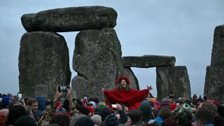 Jó óment láttak a téli napforduló alatt a Stonhenge-nél, szerencsés lehet 2026.