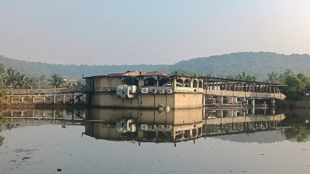Huszonöten, köztük turisták haltak meg egy diszkótűzben Goán