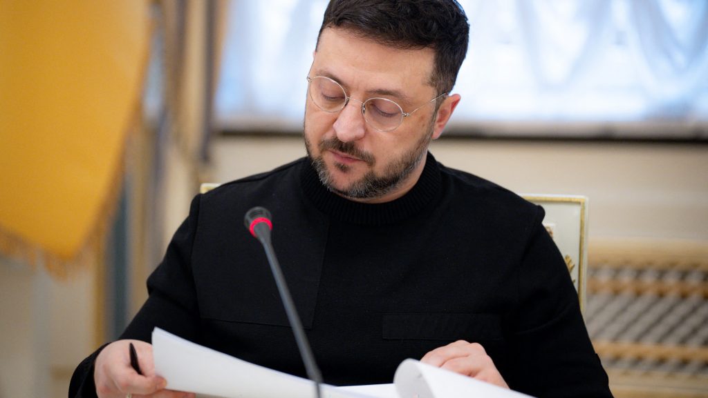 Zelenszkij eldöntött Trumppal való találkozásról, a CNN vasárnapi dátumról ír