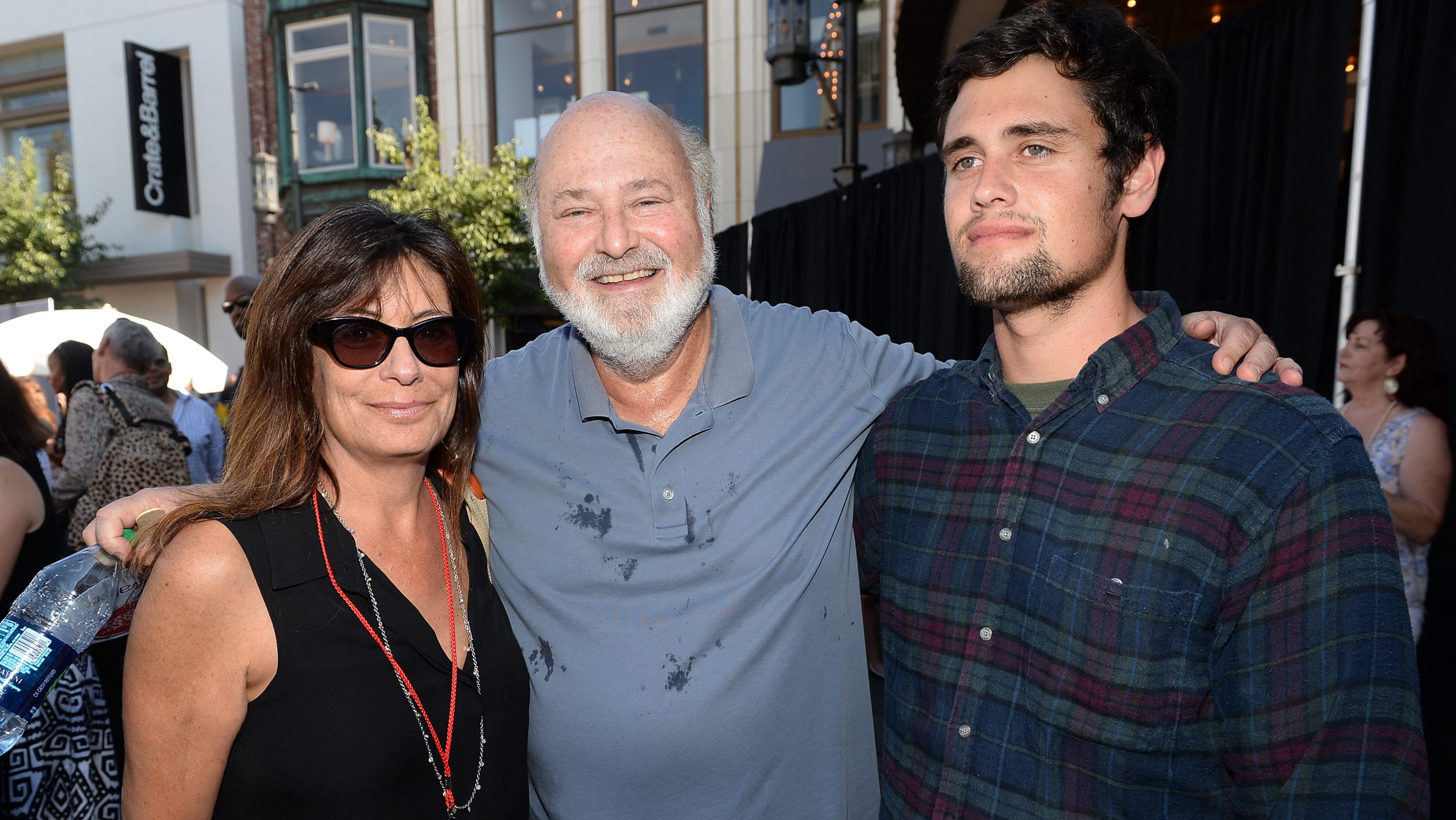 Michele Singer, Rob Reiner és Nick Reiner egy Los Angeles-i eseményen 2013-ban.