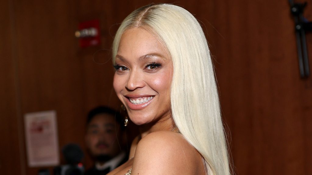 Ötfősre bővült a dollármilliárdos zenészek klubja: Beyoncé a legújabb tag