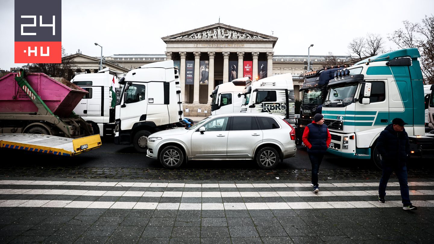 A Tisza kiáll a demonstráló fuvarosok mellett