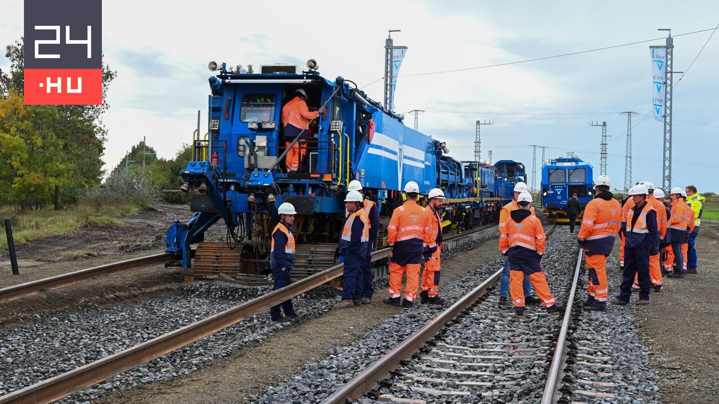 Lázár újra megmondta, mikor adják át az átkozott Budapest-Belgrád vasútvonalat