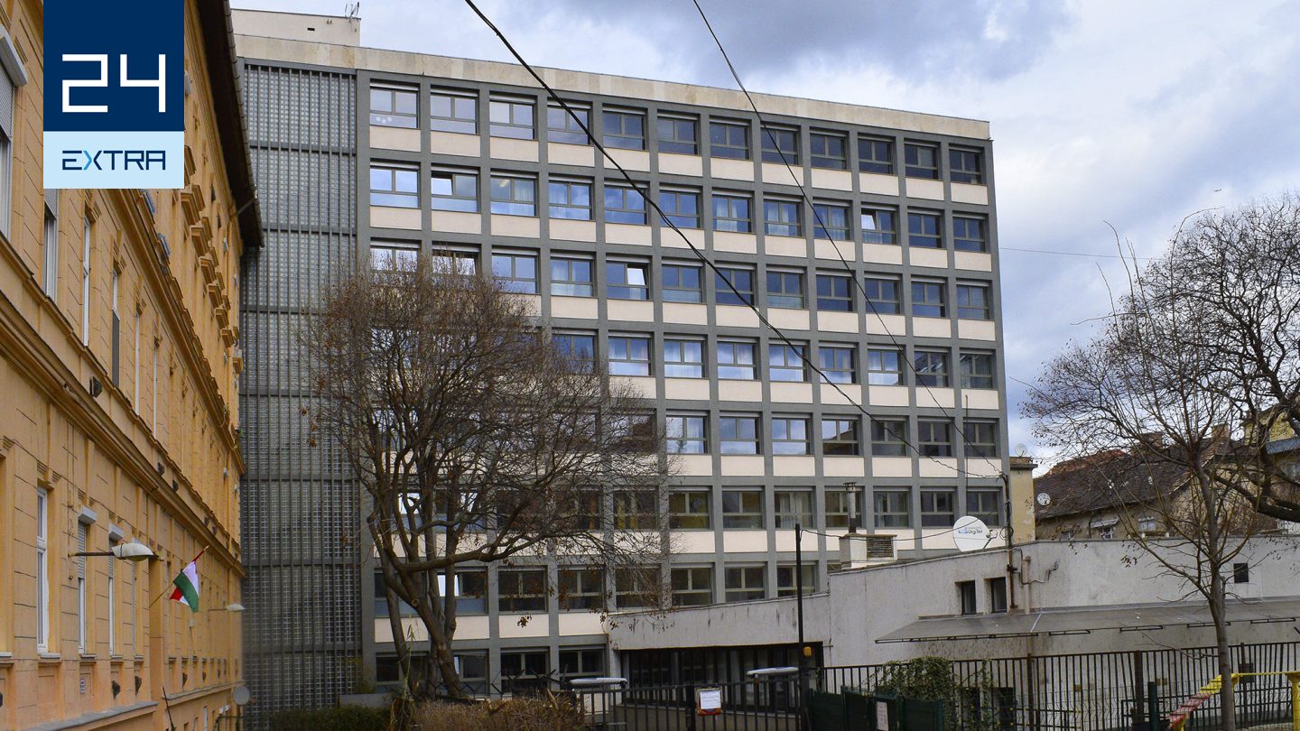 Mindenét elárverezték a devizahiteles családnak, az apa meghalt, majd a Kúria nekik adott igazat, a bank mégsem állítja le a végrehajtást