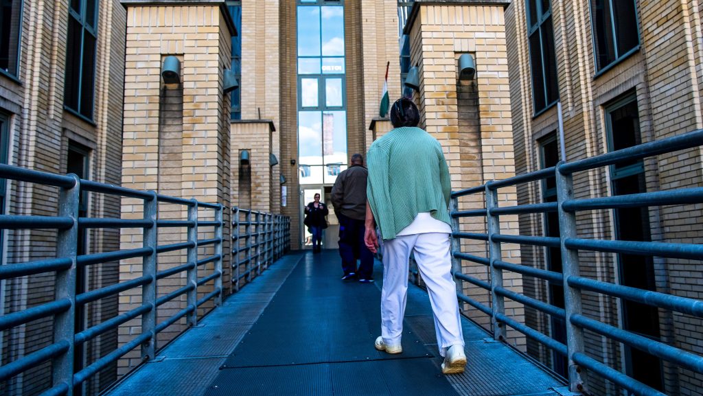 Csak egy röntgen működik az Uzsoki Utcai Kórházban