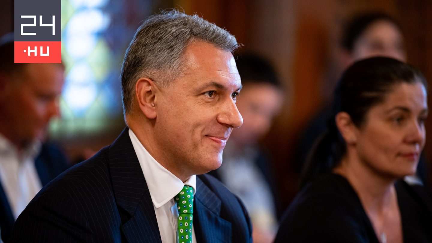 Lázár: 3 millió ember nyugodt éjszakái múltak ezen