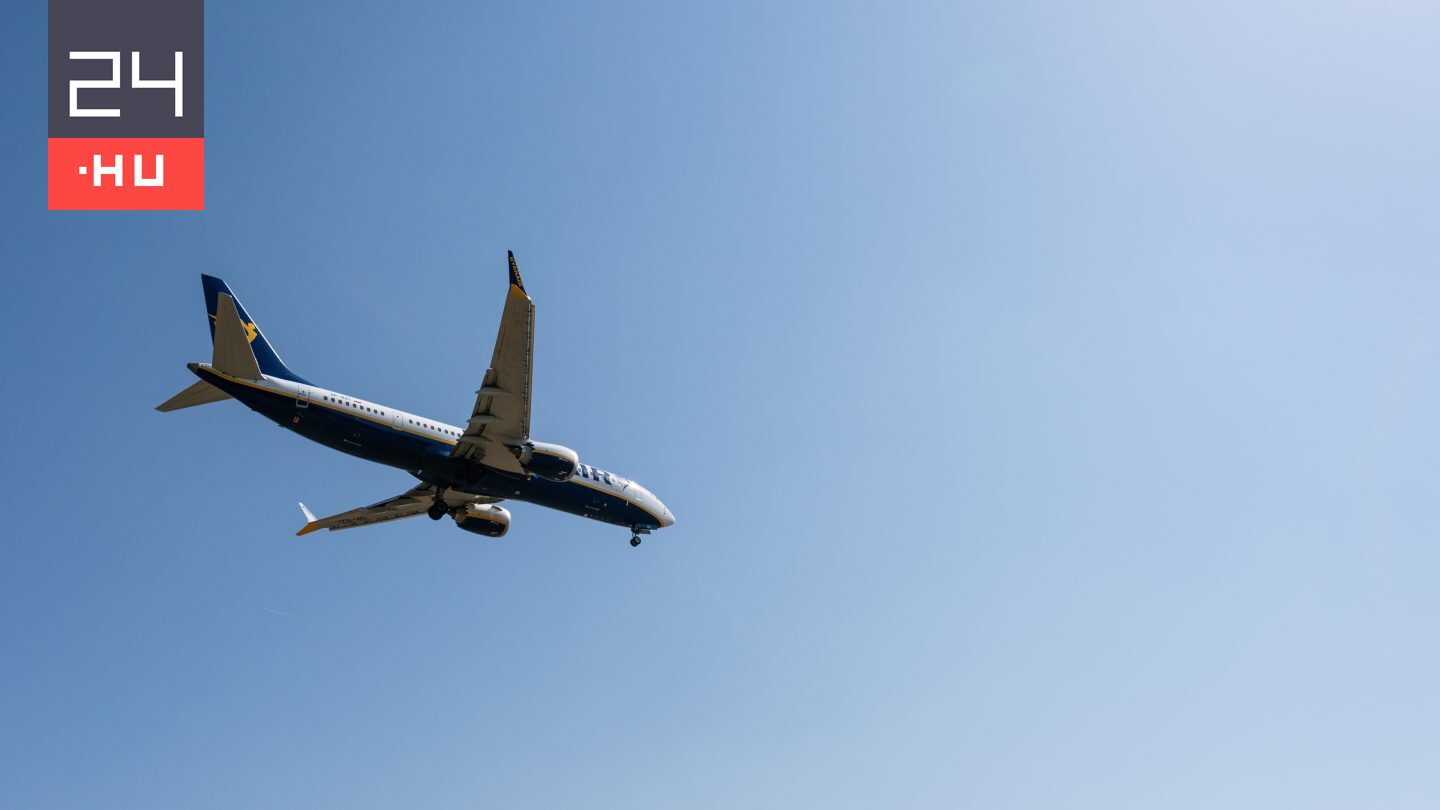 Pozsonynál vissza kellett fordítani egy Budapestre tartó járatot