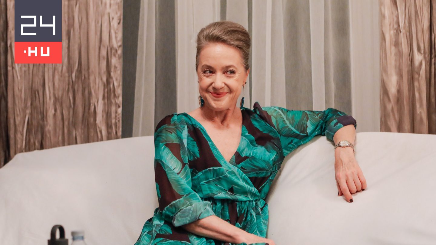 Für Anikót törölték az egyik előadásából