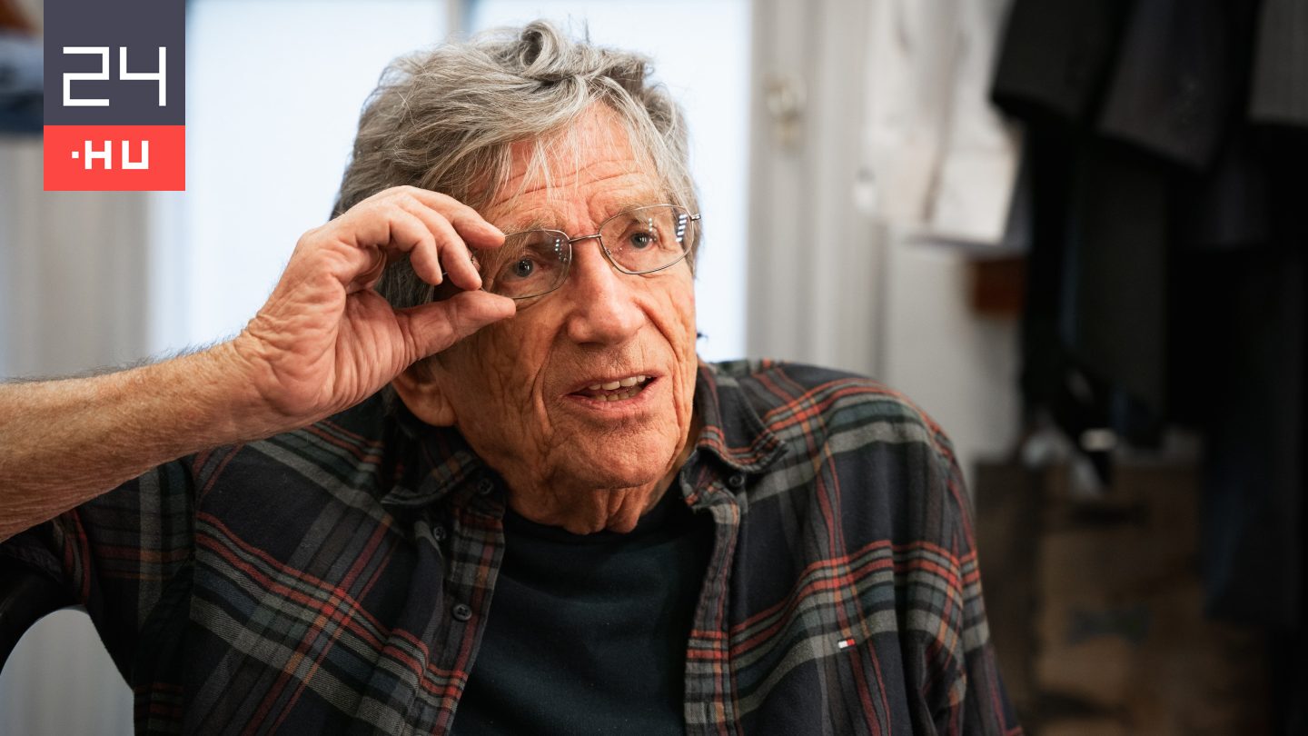 Kern András: Nekem olyan furcsa, hogy az emberek lefényképezik a tilosban mások autóját