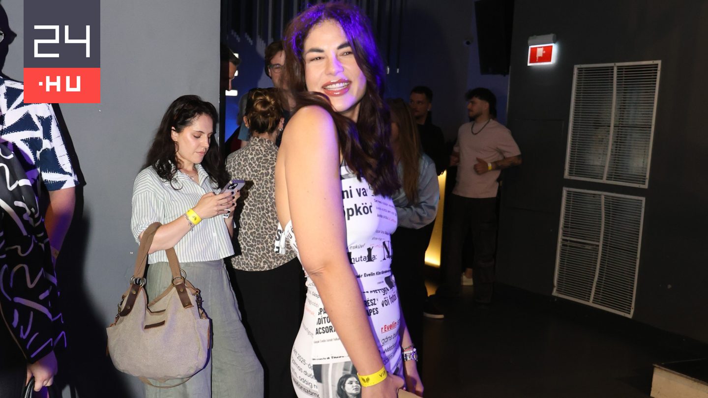 Gáspár Evelin Brüsszelbe is elkísérte Szijjártó Pétert, vlogjában francia nyelvtudását is bemutatta