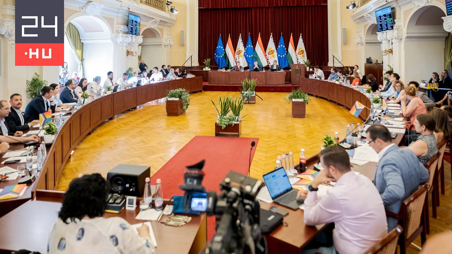 Kezdődik a csőd árnyékban összehívott rendkívüli közgyűlés a kelenföldi buszgarázsban