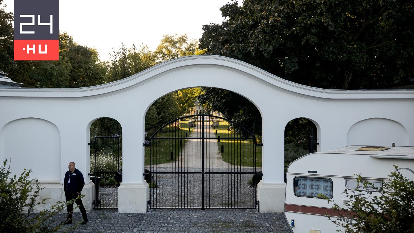 Hatvanpuszta: Ha befejezik, 8900 négyzetméteres lesz Orbánék kastélyegyüttese