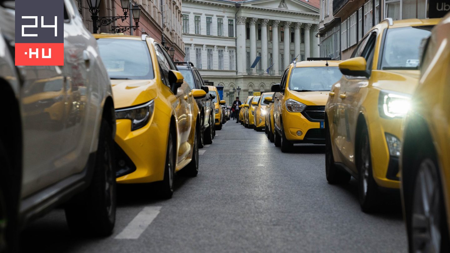 30 év után hétfőn elköszönt az utasoktól Budapest népszerű taxitársasága