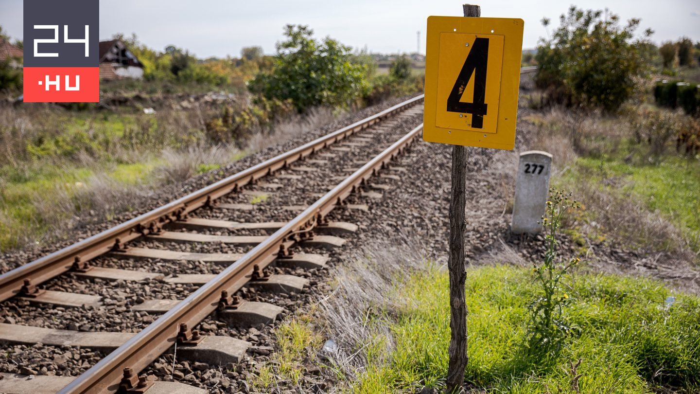 Taxis mentett meg egy idős nőt, aki azt hajtogatta, hogy vonat elé akar ugrani