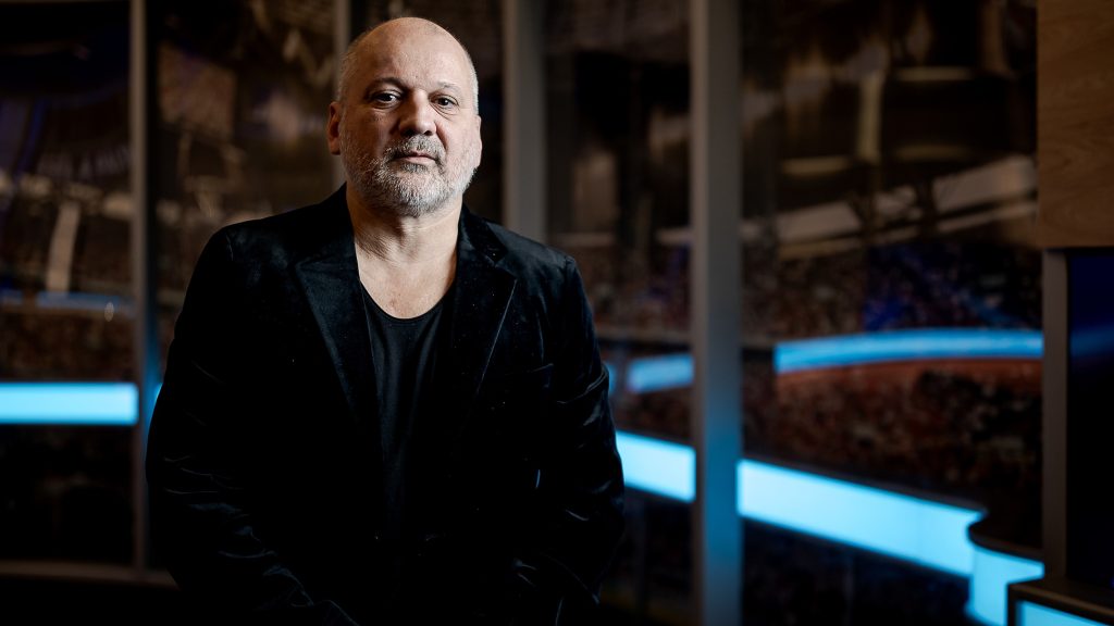 Thuróczy Szabolcs: Menjél el a fóti gyerekotthonba, ott nézzél szét és sírdogálj