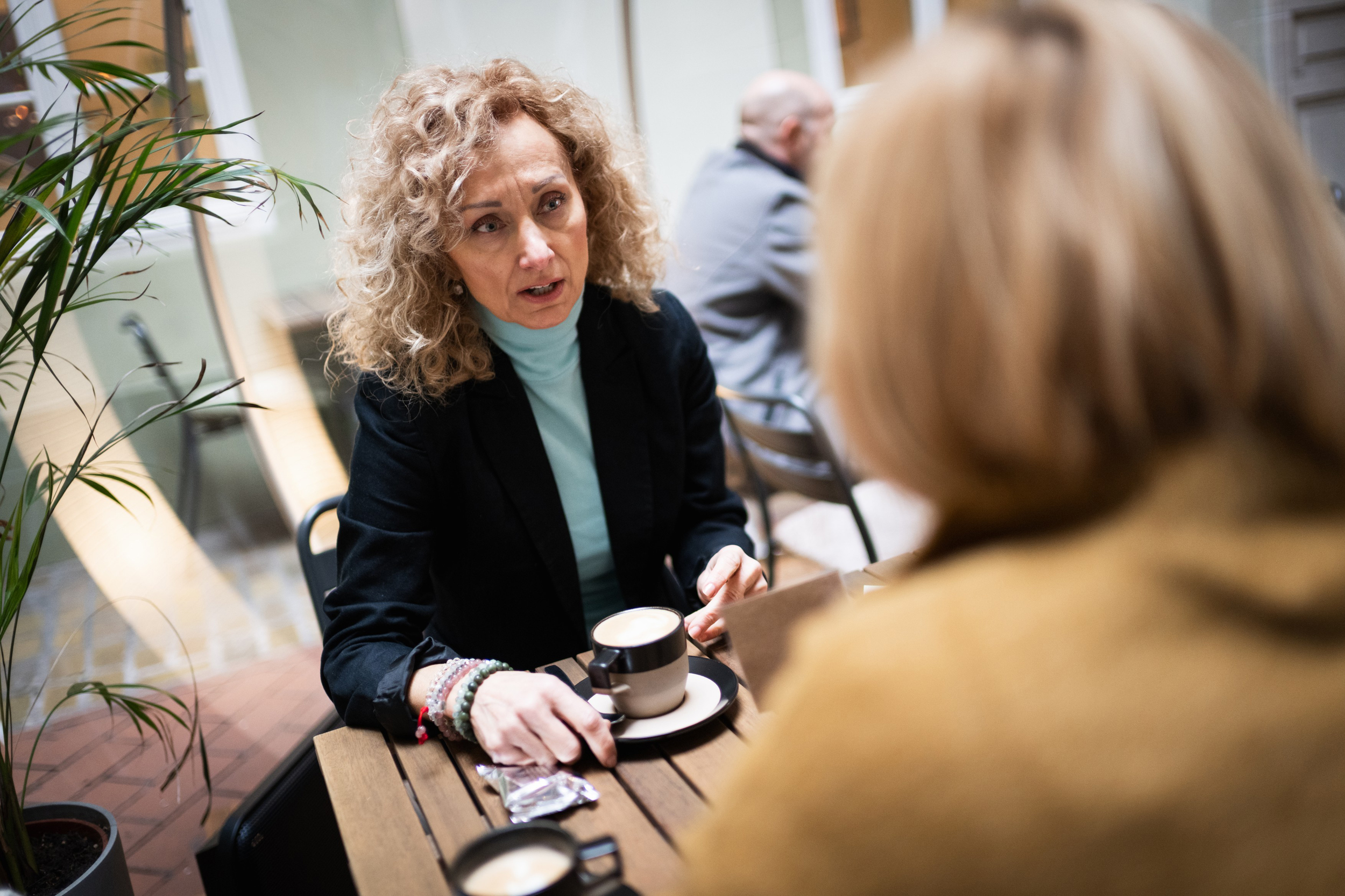 „Egyszer egy szülő azt mondta a játszótéren: nézzétek, ez egy földönkívüli!” – szülői történetek egy felnőtté vált autista gyerekről 1