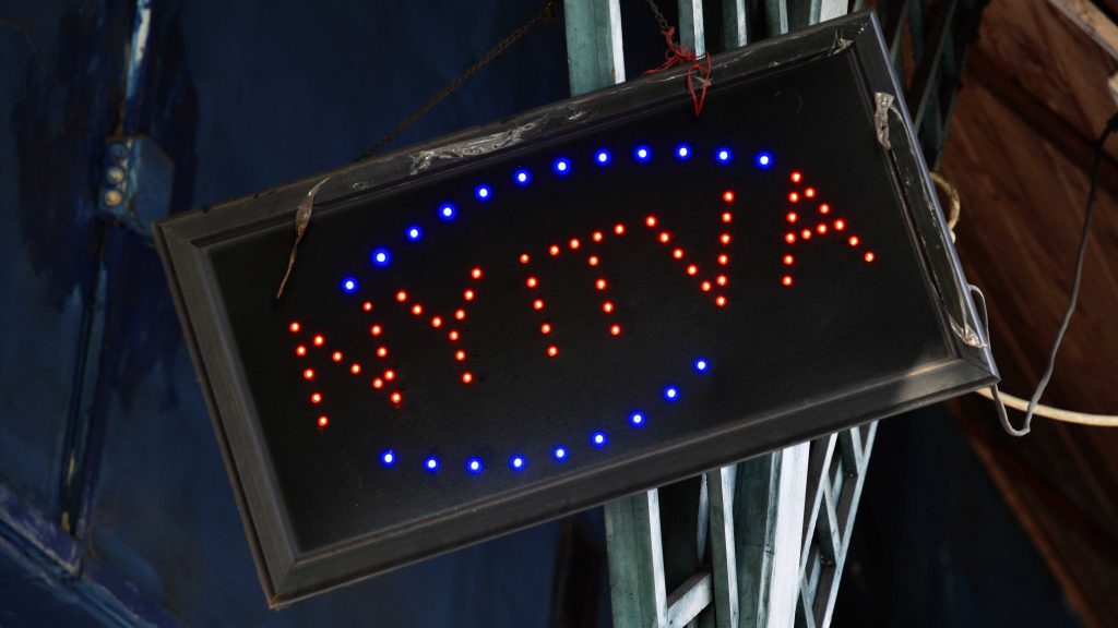 Így lesznek nyitva az üzletek szilveszter és újév táján