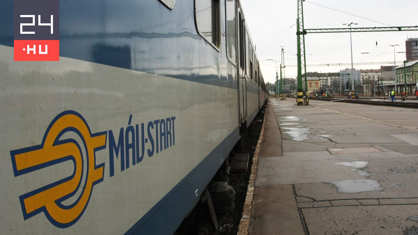 Kisiklott egy mozdony a Déli pályaudvaron