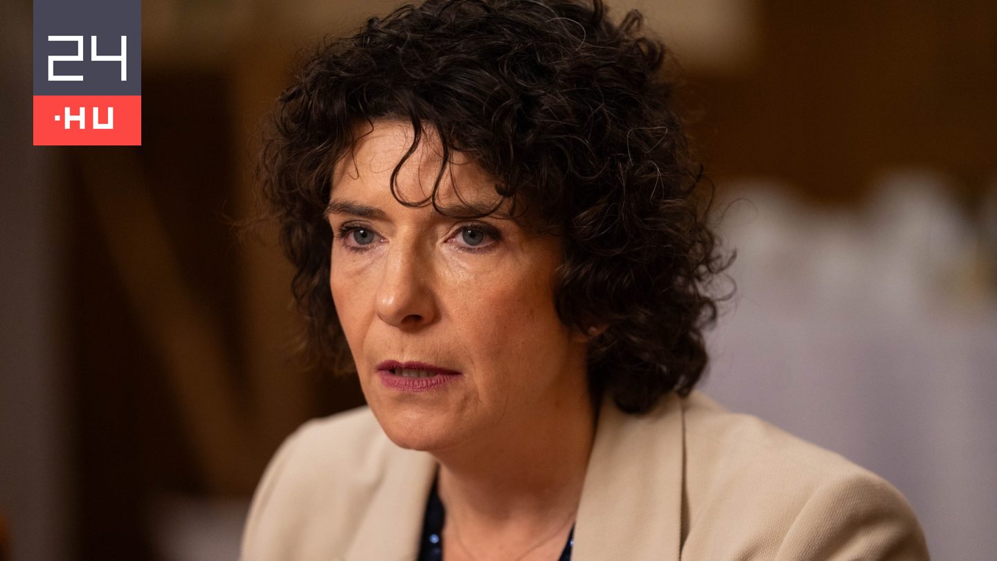 „Sziasztok babák!” – új részleteket osztott meg Dobrev a Szőlő utcai bántalmazásokról, és hat felelőst is megnevezett