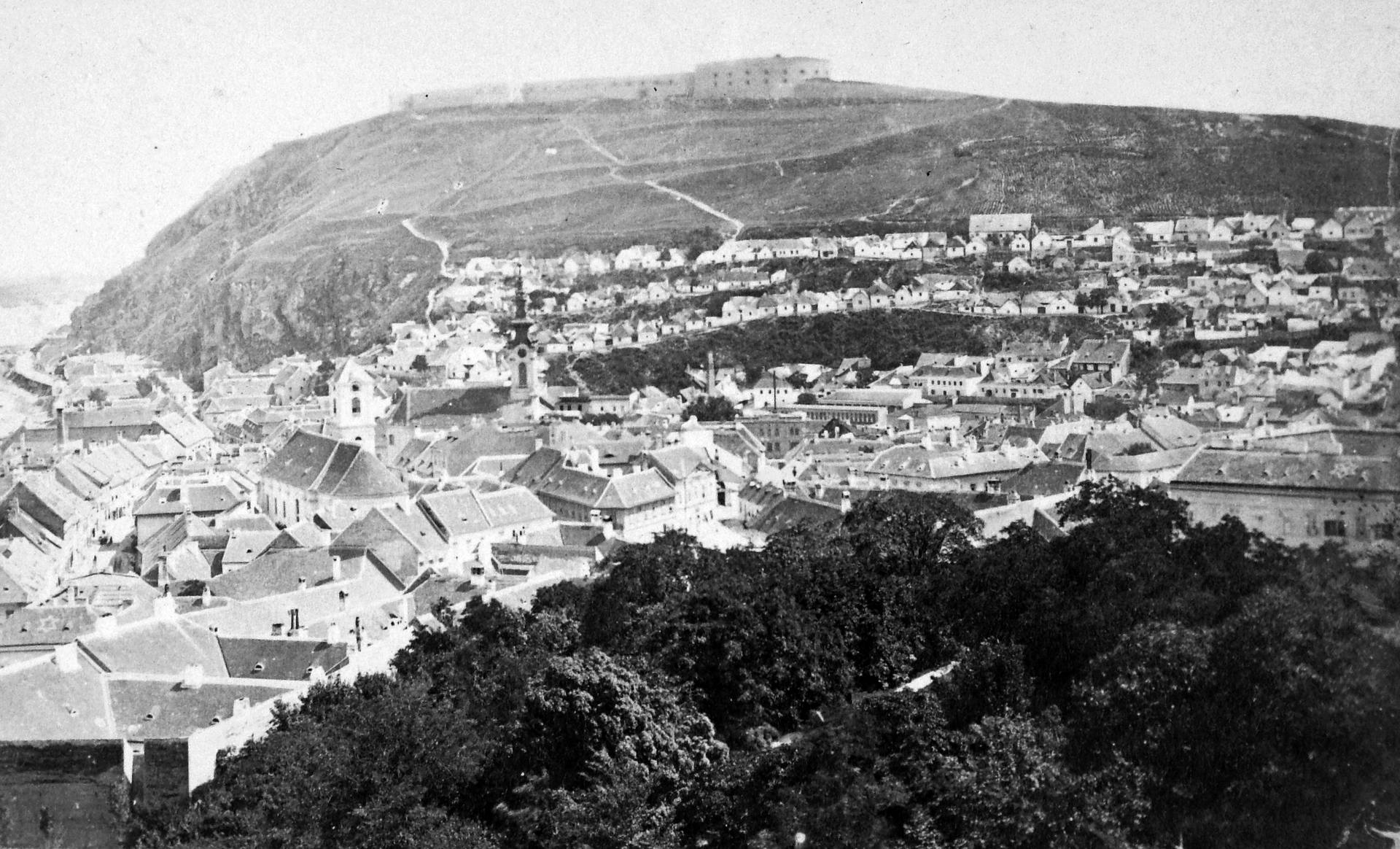 Mit keres egy „városligetnyi lyuk” Budapest szívében? 7