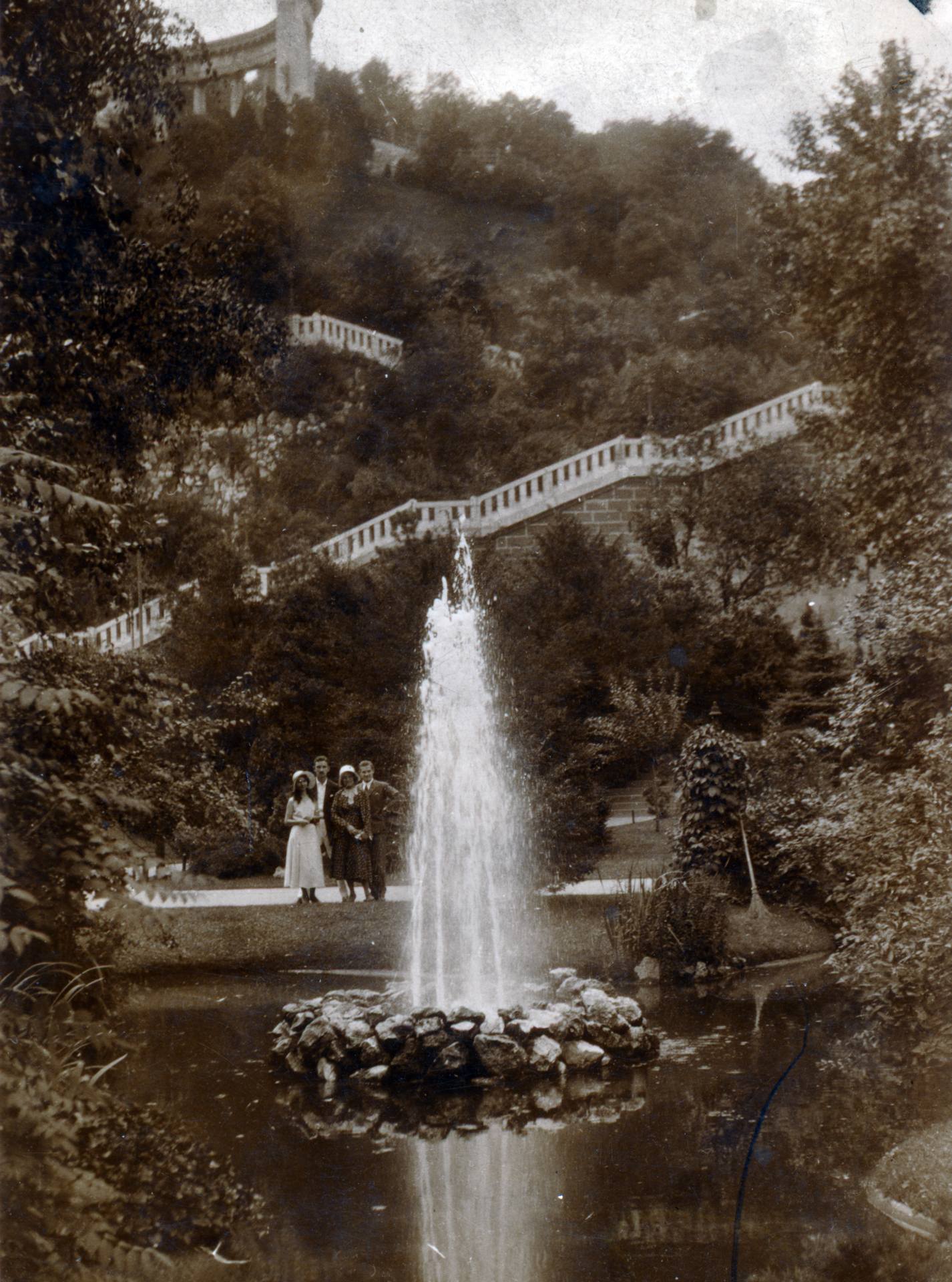 Mit keres egy „városligetnyi lyuk” Budapest szívében? 12