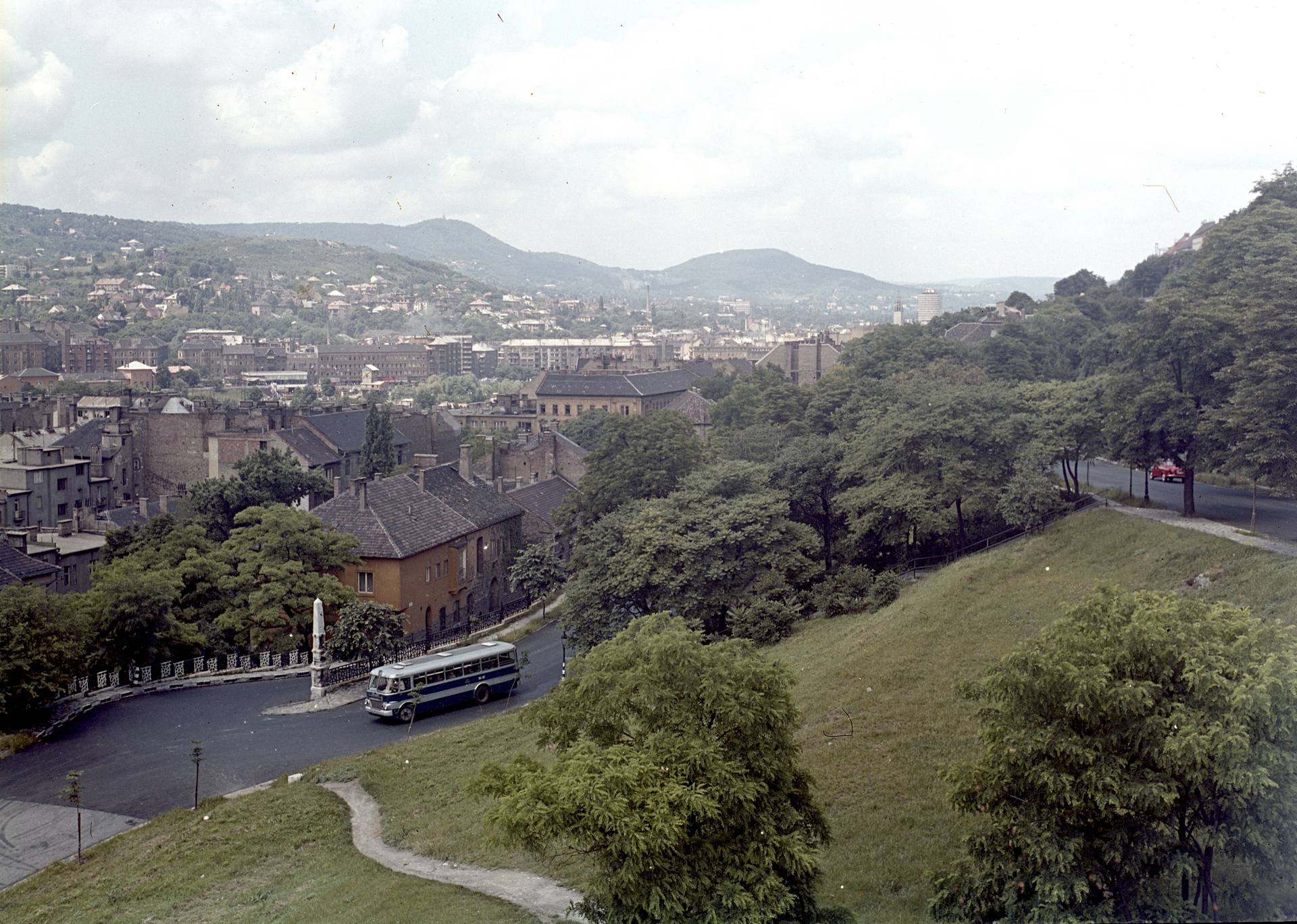 Mit keres egy „városligetnyi lyuk” Budapest szívében? 1