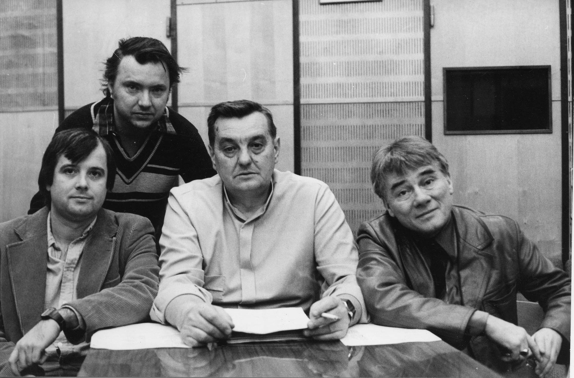 Száz éve szól a rádió – Nemzetegyesítés, propagandaeszköz, tömegszórakoztatás 21