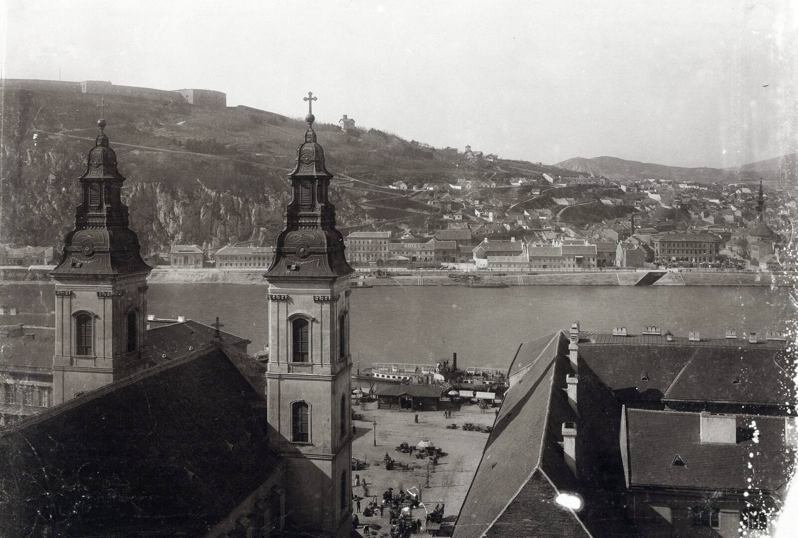 Mit keres egy „városligetnyi lyuk” Budapest szívében? 23