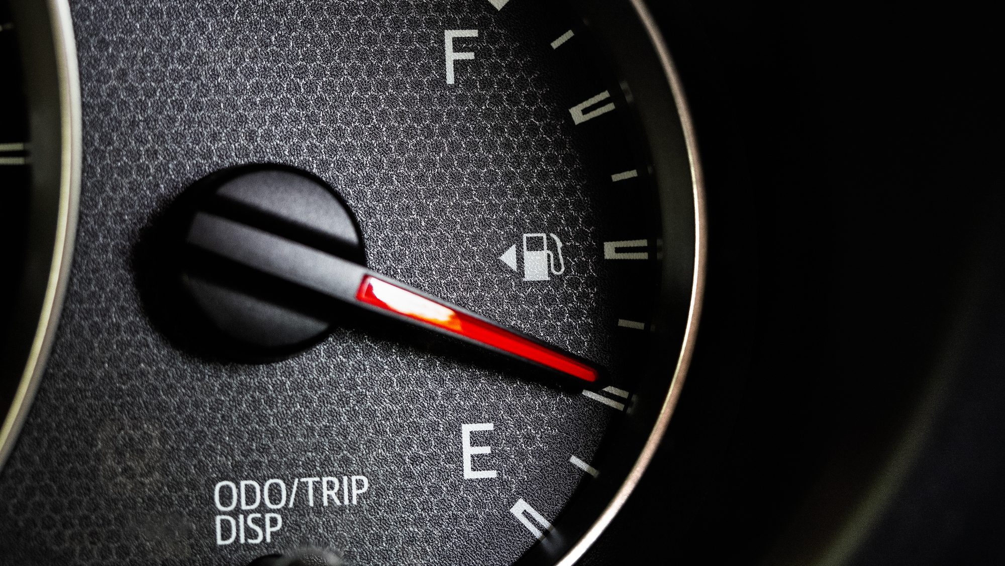 moylan nyíl benzinjelző ikon halál