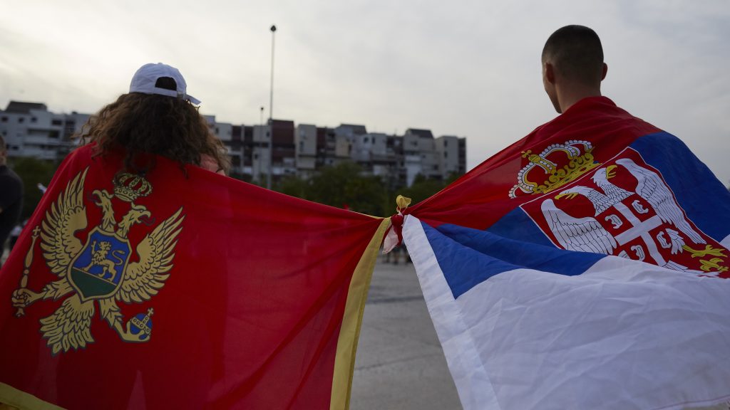 „Ez nem demokratikus, de nem reklamálhatok, mert épp bevisznek minket az EU-ba” – így csatlakozik egy félkész Montenegró