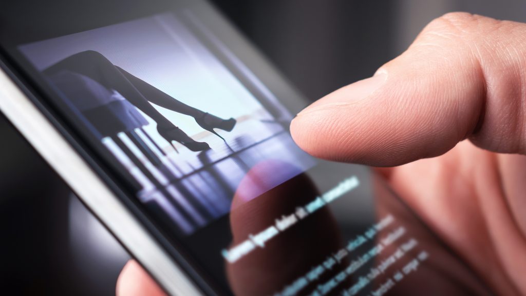 Egyre több férfi válik szexuális célú zsarolás áldozatává Magyarországon