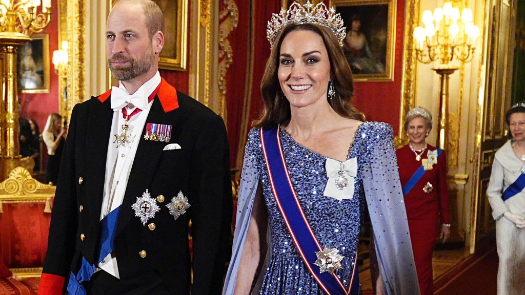 Katalin hercegné különleges tiarában bankettezett