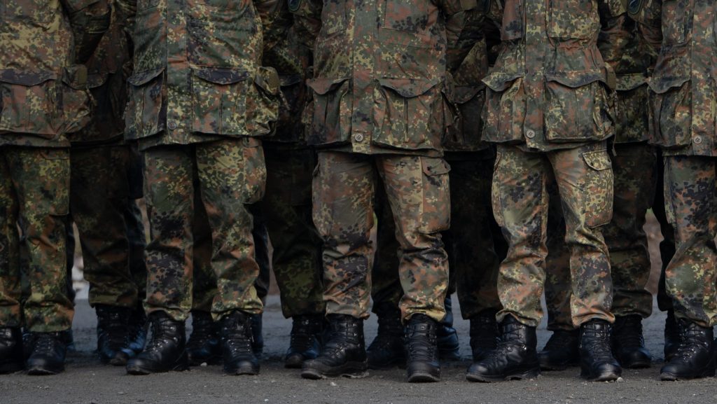 Németország visszaállította a 18 évesek önkéntes katonai szolgálatát