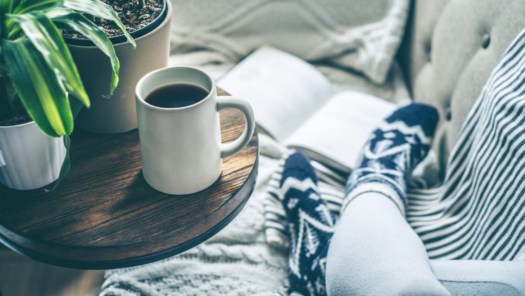 Pénteki friss hírek, forgalom, időjárás – Reggeli pakk