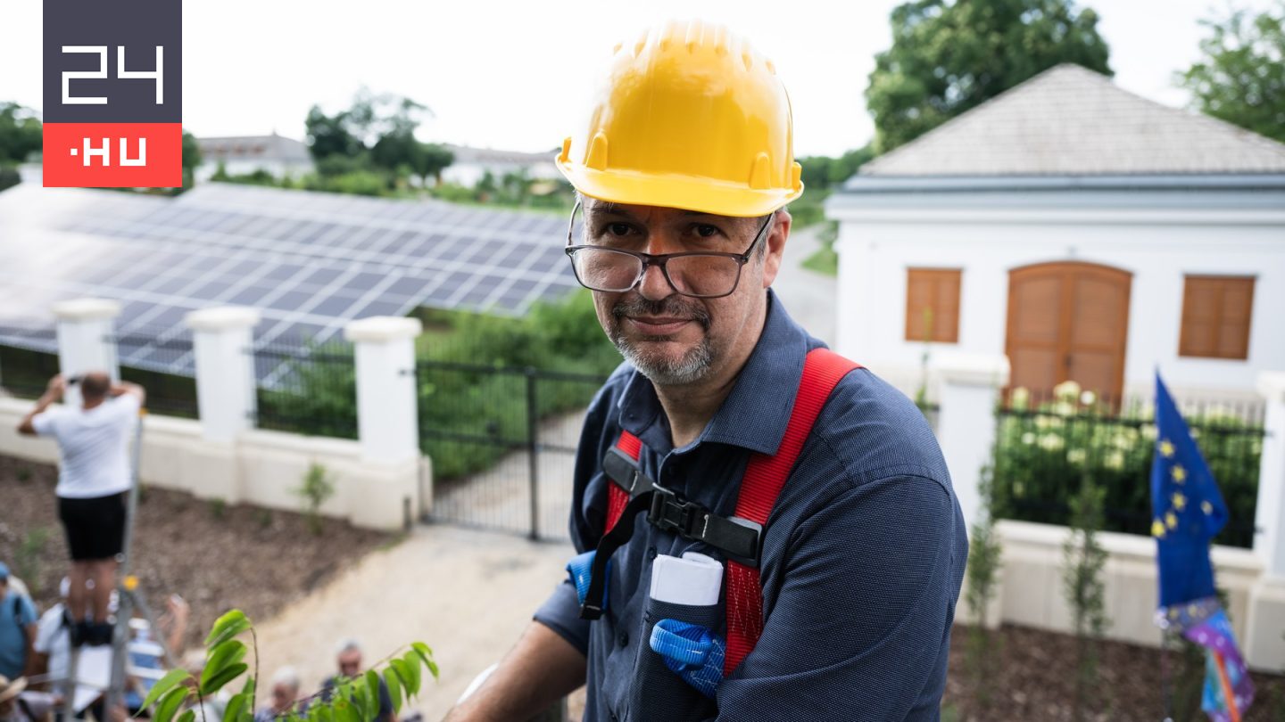Hadházy egymillió forintos hatvanpusztai mosdókagylóról posztolt
