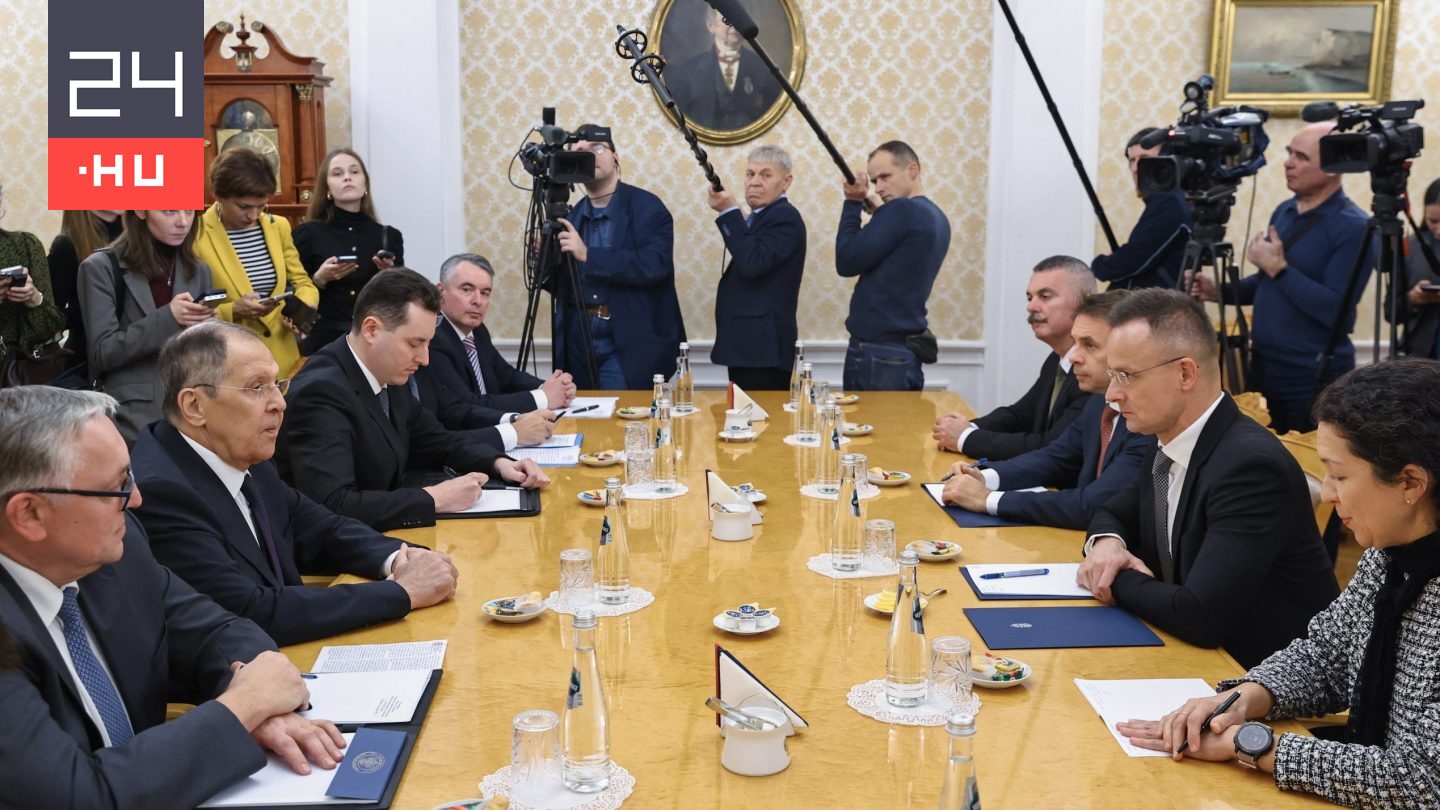Szijjártó elárulta, miért utazott legutóbb Moszkvába