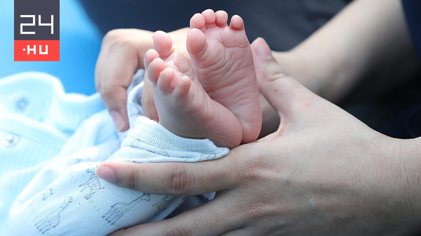 Csak decemberben további 150 kórházban hagyott csecsemőre számít a kormány