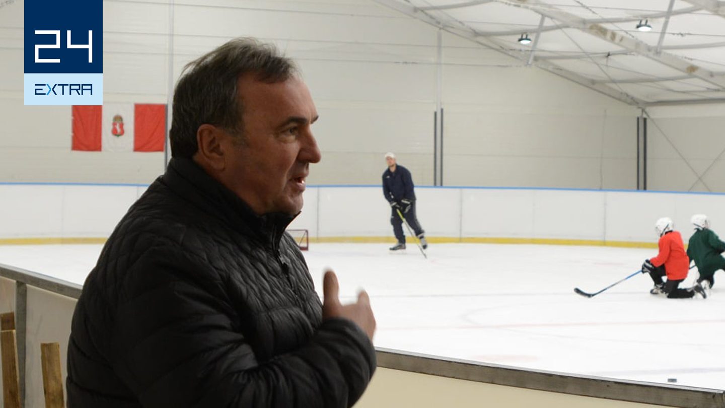 Bíróságon a kecskeméti hokiedző, a vád ötrendbeli kiskorú veszélyeztetésének bűntette