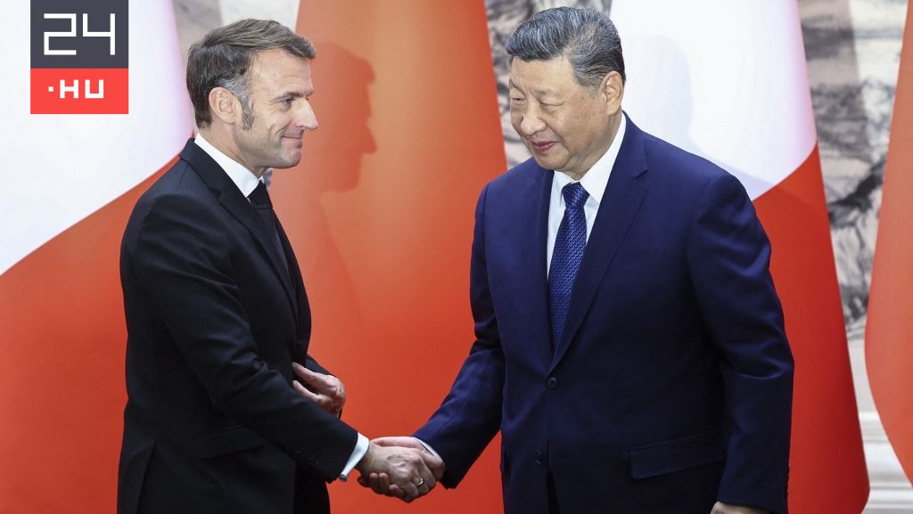 Macron az ukrajnai háború lezárásában kérte Hszi Csin-ping segítségét