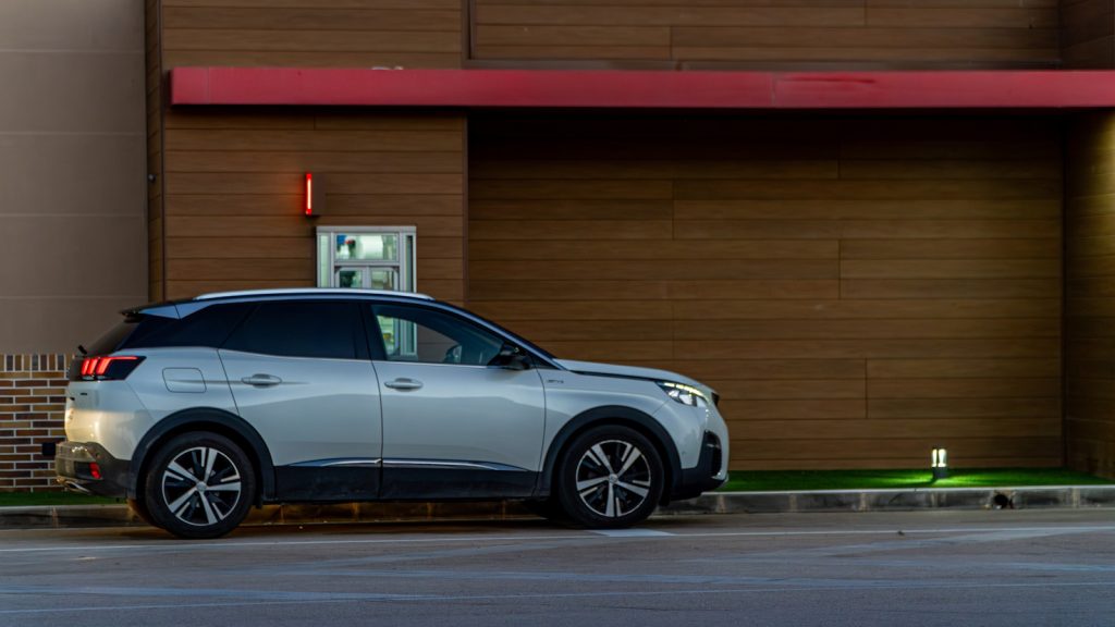 Saját autója végzett egy férfival egy nebraskai McDrive-ban