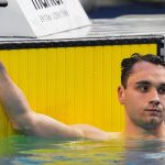 Milák Kristóf a férfi 200 méteres pillangóúszás döntője után az úszók 127. országos bajnokságán a kaposvári Csik Ferenc Versenyuszodában 2025. április 10-én.