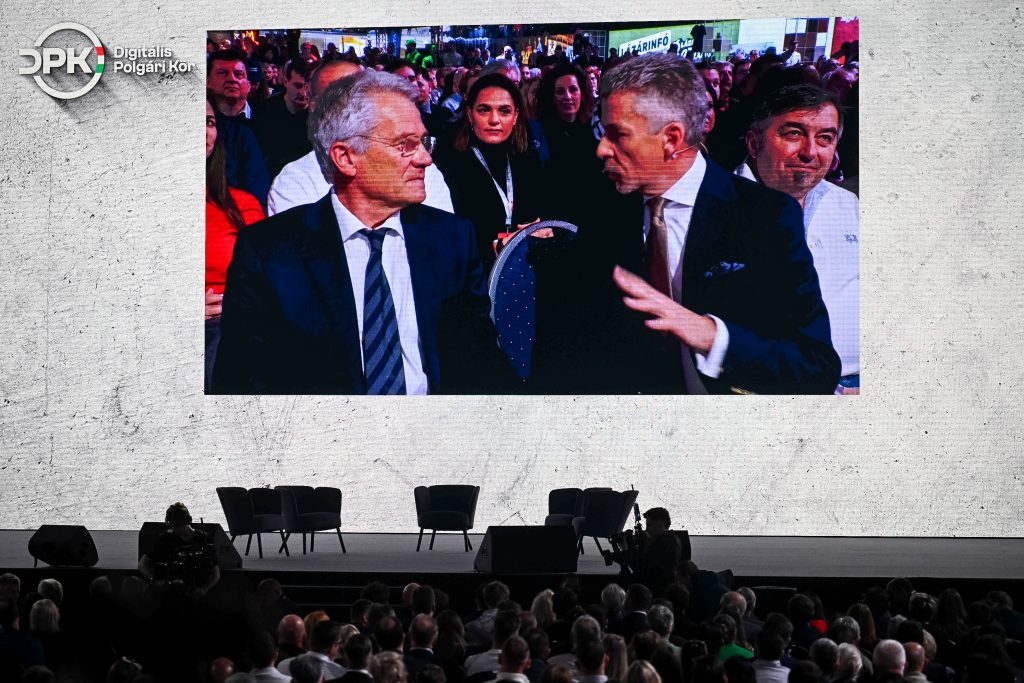 Bölöni Lászlót és Szőke Andrást kérdezték, előkerült a betiltott Bors-különszám is 1